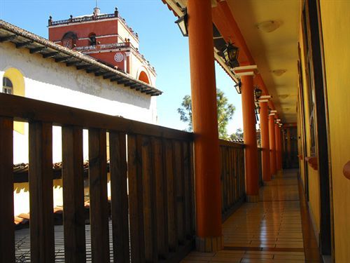 Hotel Arcos Del Carmen Сан-Кристобаль-де-Ла-Касас Экстерьер фото